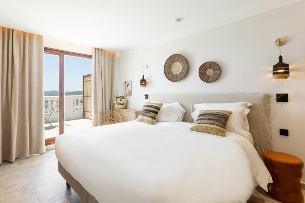 Hôtel le mirage Bormes les Mimosas chambre deluxe terrasse